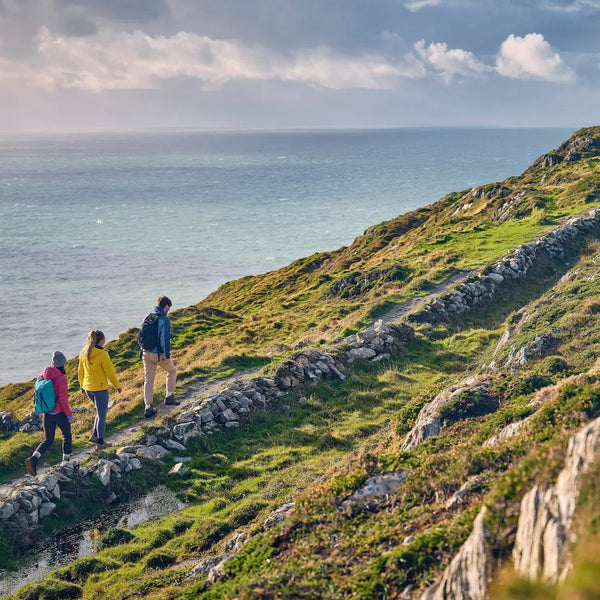 Navigating-the-Trails-Maps-Apps-Safety - Great Outdoors Ireland