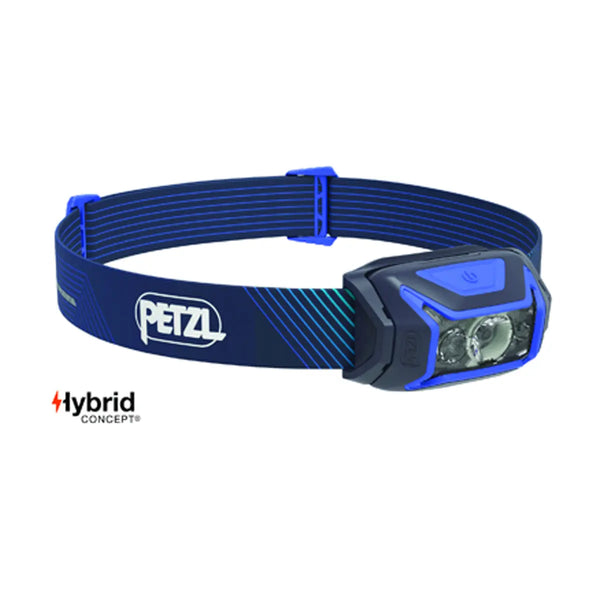 Lightweight, powerful, and eco-friendly, enhance your adventures with the ACTIK® CORE headlamp from Petzl. It's your essential companion for winter hikes.