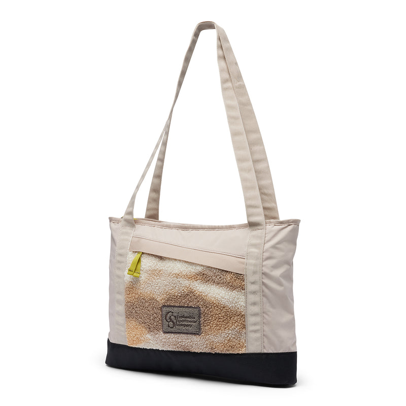 Columbia Wallowa Tote - Crushed Clay Available from Great Outdoors