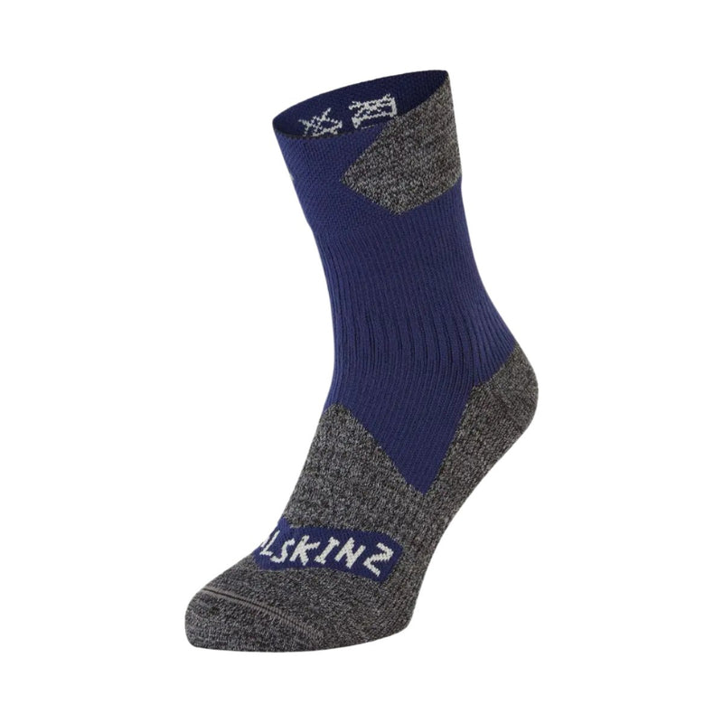 Sealskinz Waterproof All Weather Ankle Length Socks: Premium materials, waterproof, and perfect for outdoor activities.